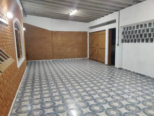 #404 - Casa para Venda em São José dos Campos - SP - 1