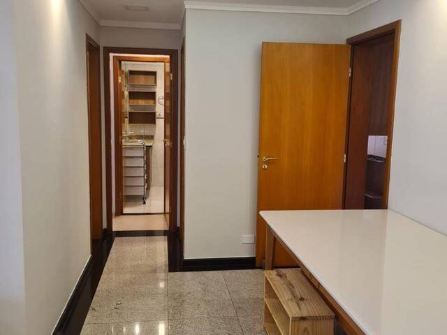 #513 - Apartamento para Venda em São José dos Campos - SP